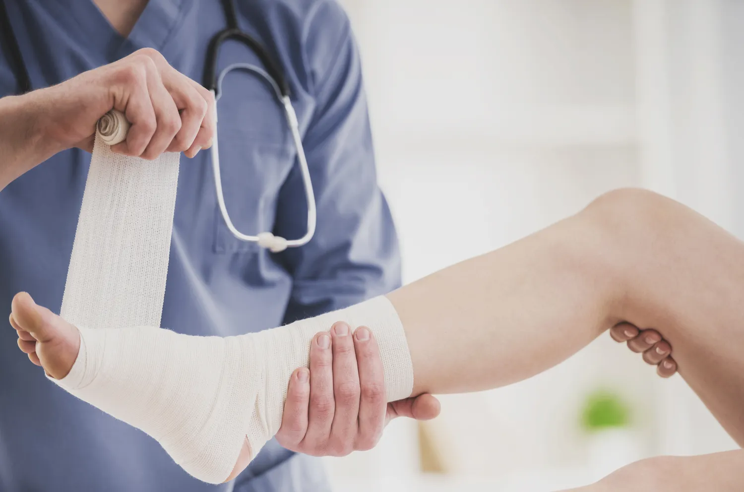 Rehabilitacja kolana - jakie zabiegi?